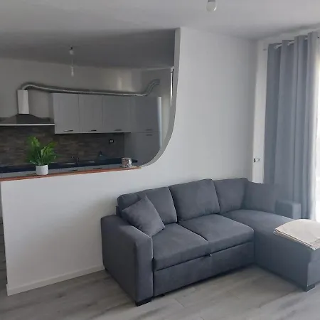 Casa Andrea Con Giardino